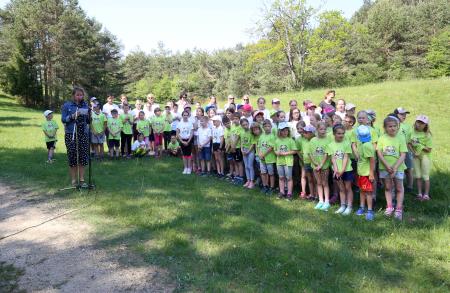 OTVORITEV IN PREDAJA ČEBELJNJAKA 09 FOTO LJUBO VUKELIČ